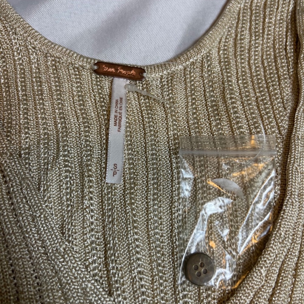 Free People Champagne Gold Metallic Ribbed Knit Button Front Vest Small‎ - Picture 2 of 6